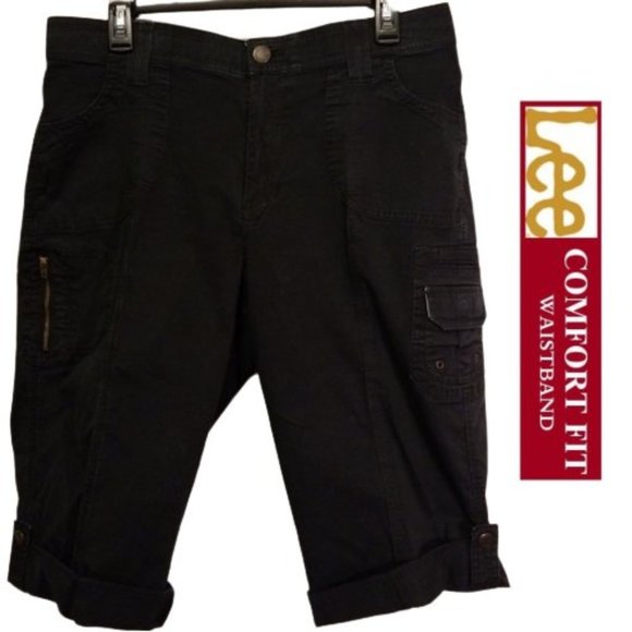 Lee Shorts Lee Comfort Waist Black Cargo Shorts Sz 4 Poshmark